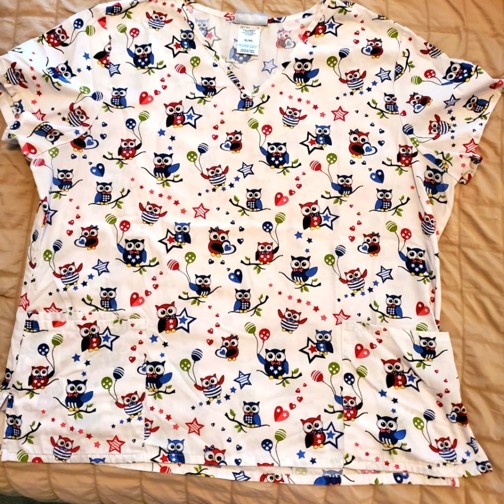 Scrub top